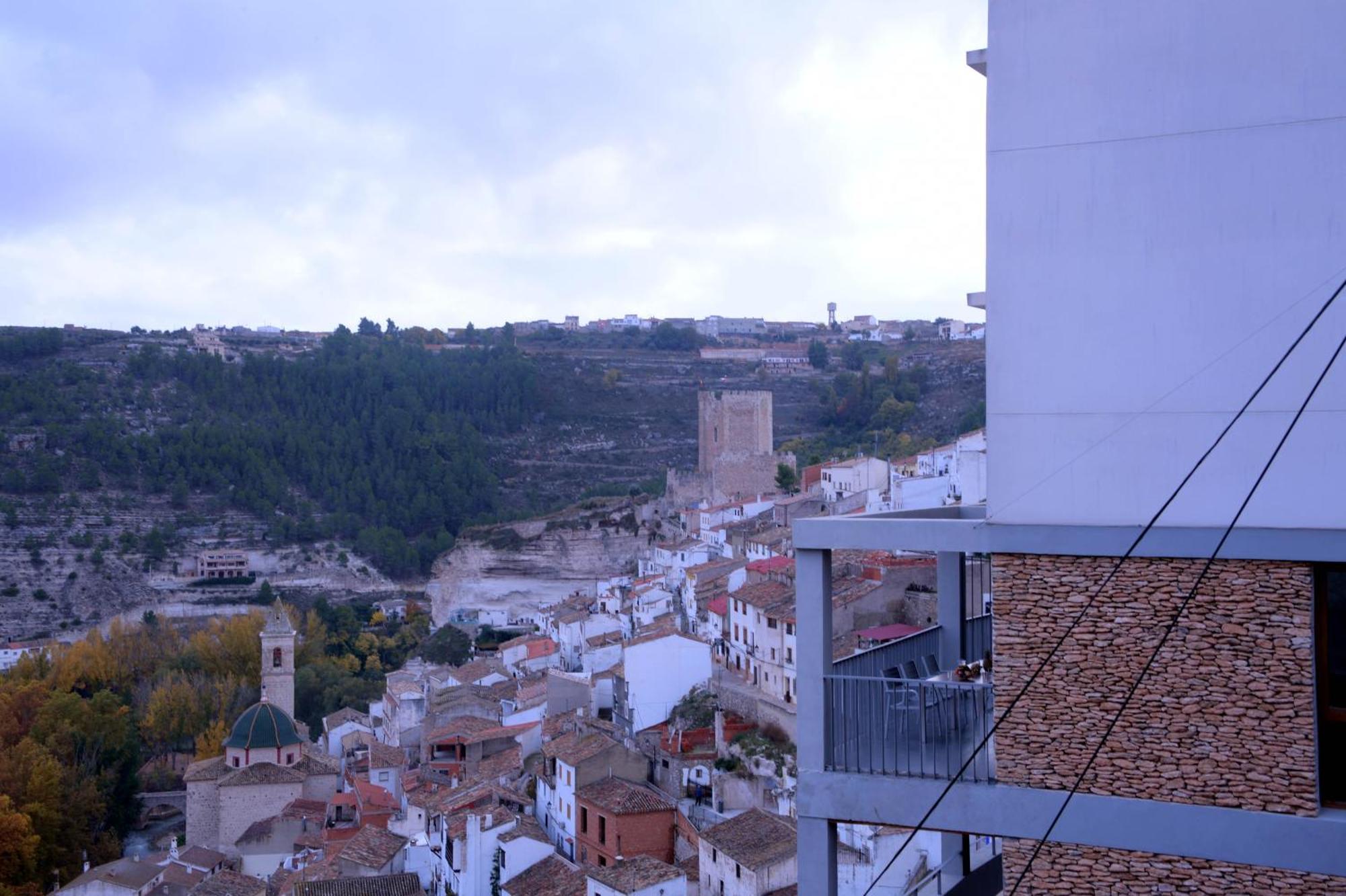 Casas Colgadas Alcala Del Jucar Luaran gambar
