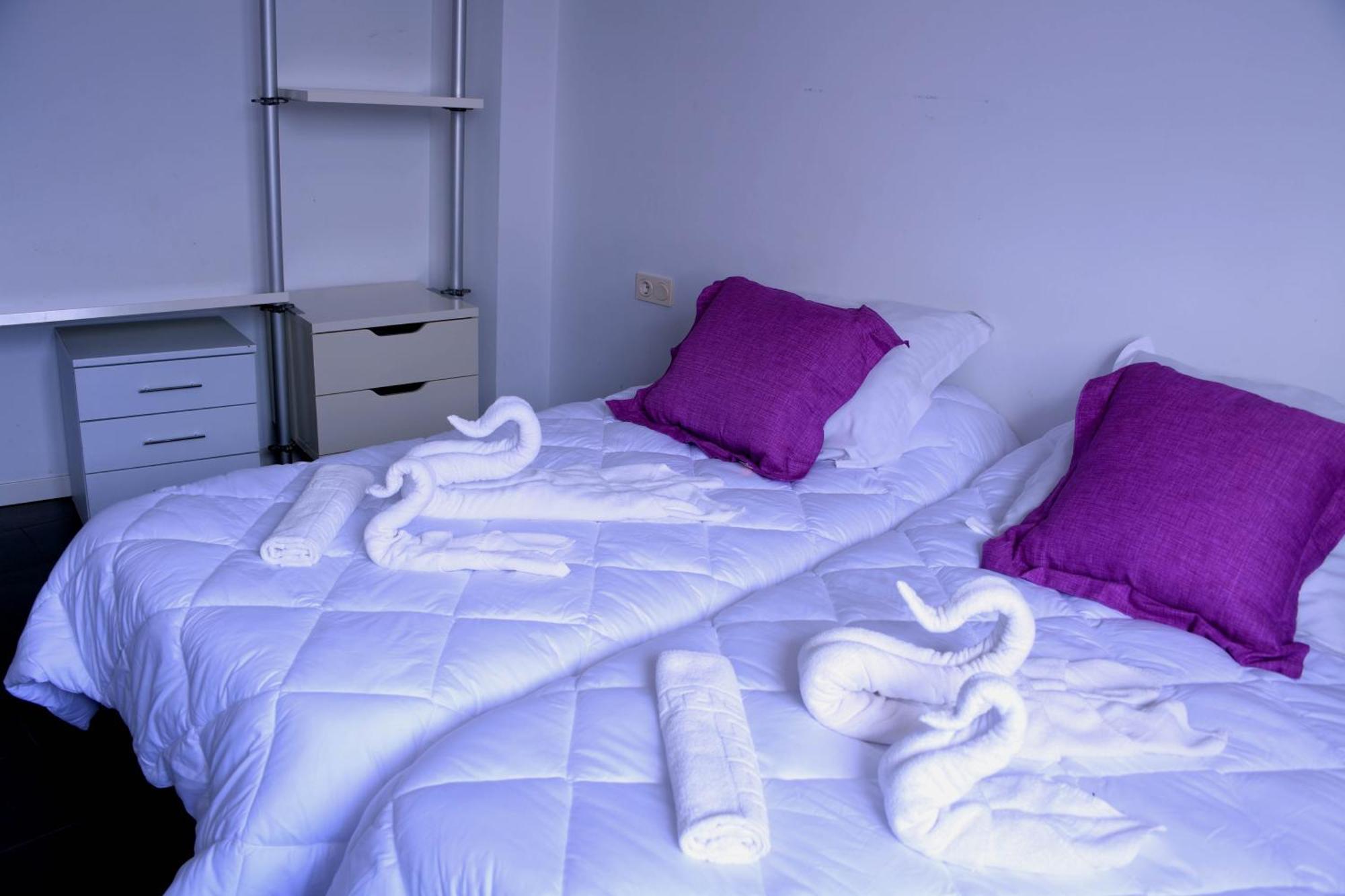 Casas Colgadas Alcala Del Jucar Luaran gambar