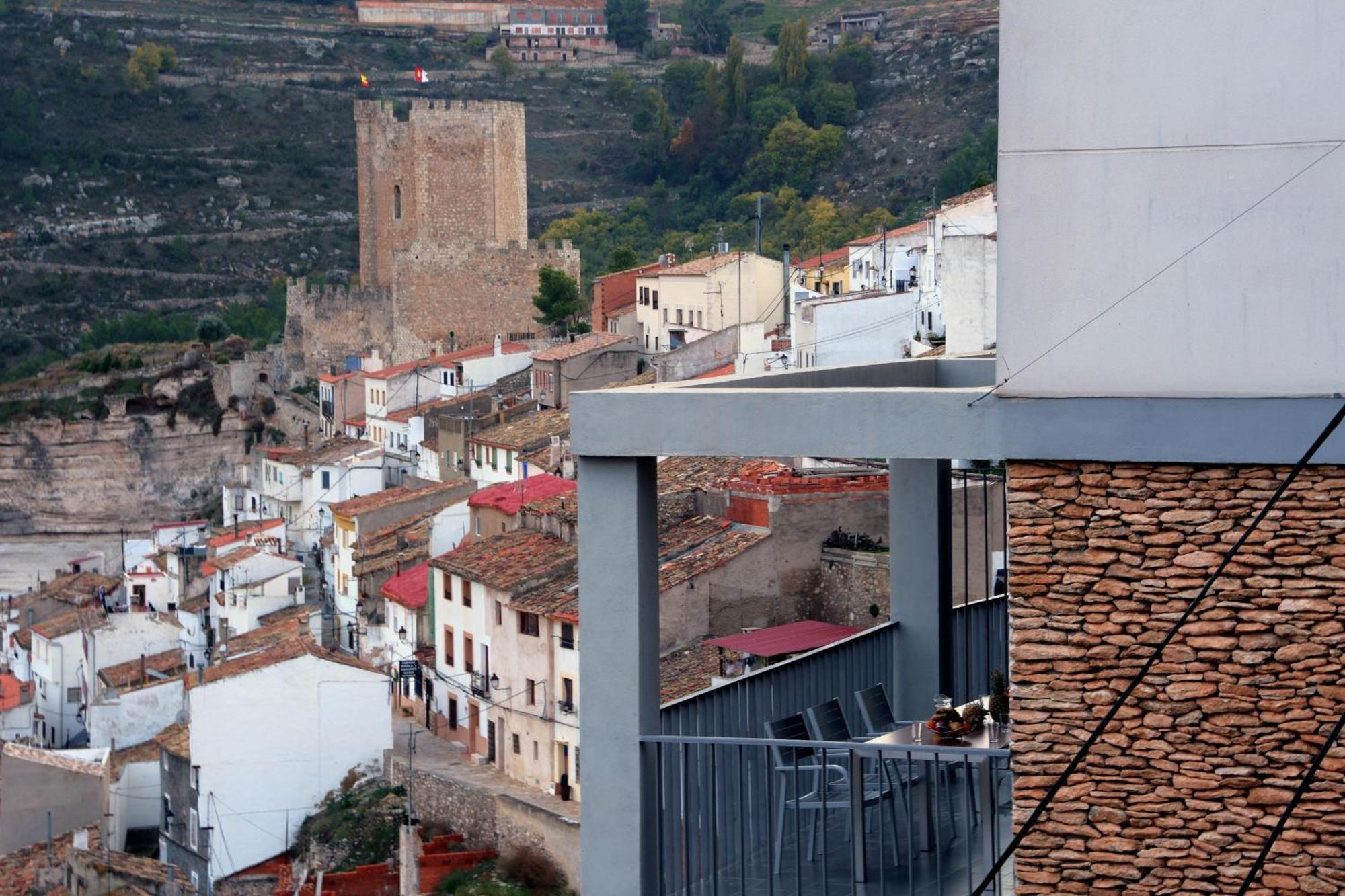 Casas Colgadas Alcala Del Jucar Luaran gambar
